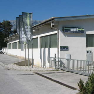 DOORS tovarna na Bledu